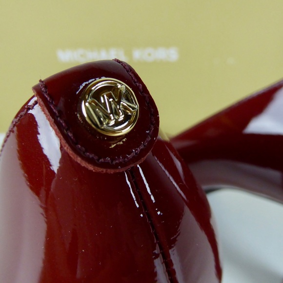 Michael Kors Abbi Flex Pump Heels Patent Leather - Picture 4 of 6